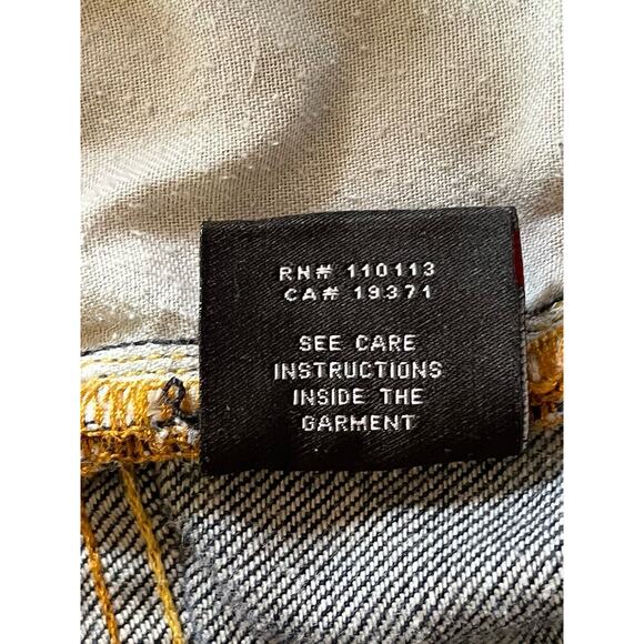 Rock & Republic Womens Henlee Jeans 38 (37.5) Medium Wash Button Fly Flaw - Picture 10 of 16